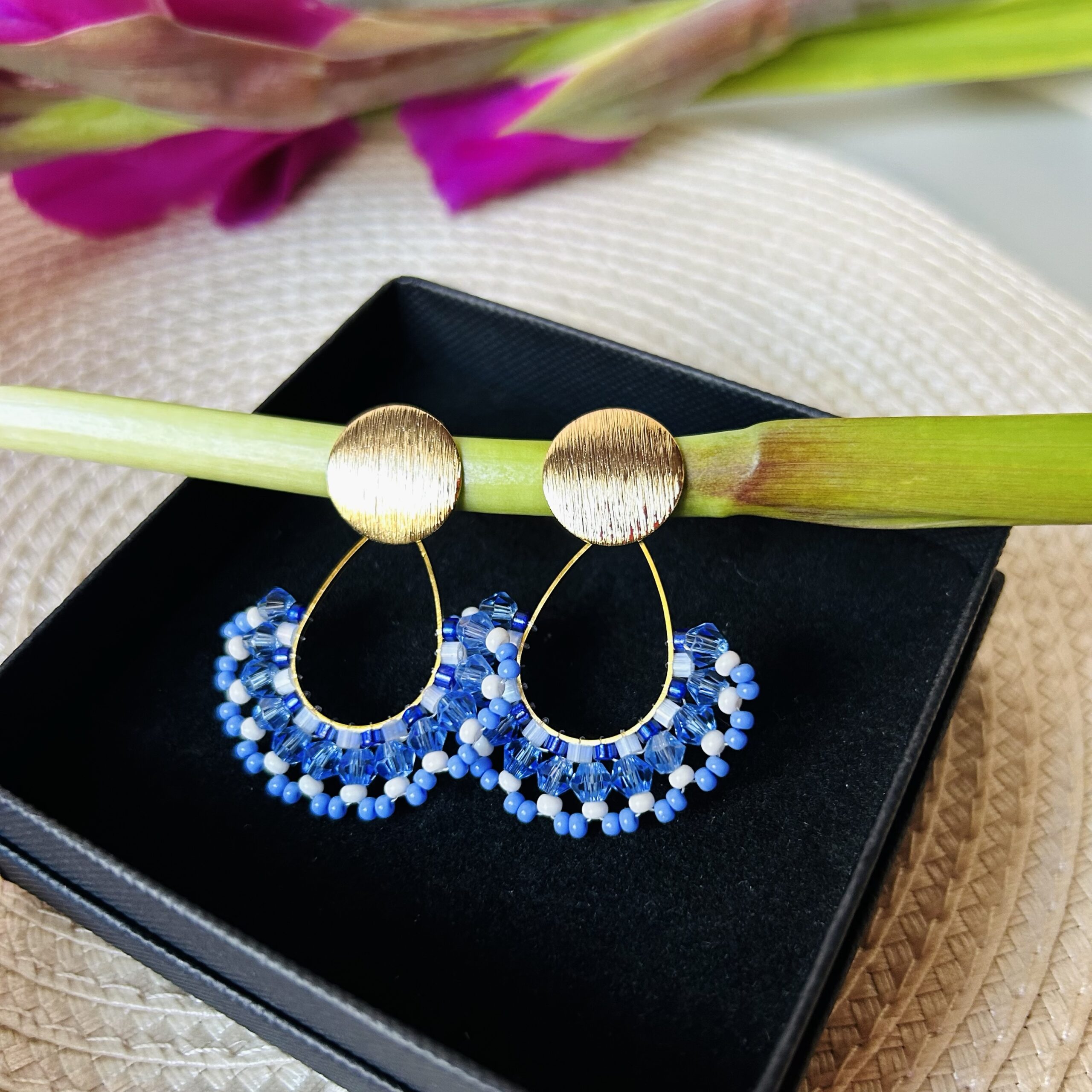 Statement Ohrringe blau/weiss – Bild 3